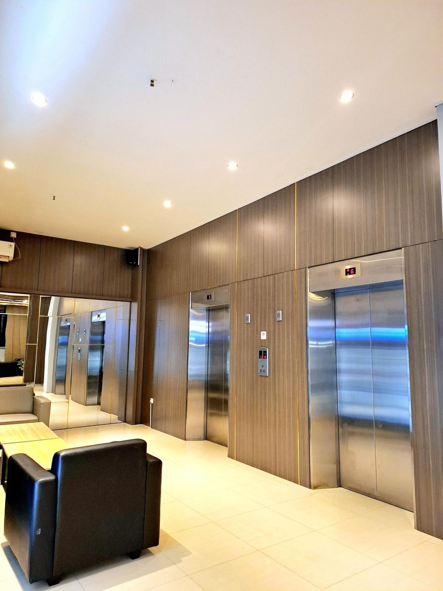 Sm Tower Hotel And Convention Berau Tanjung Redep Экстерьер фото